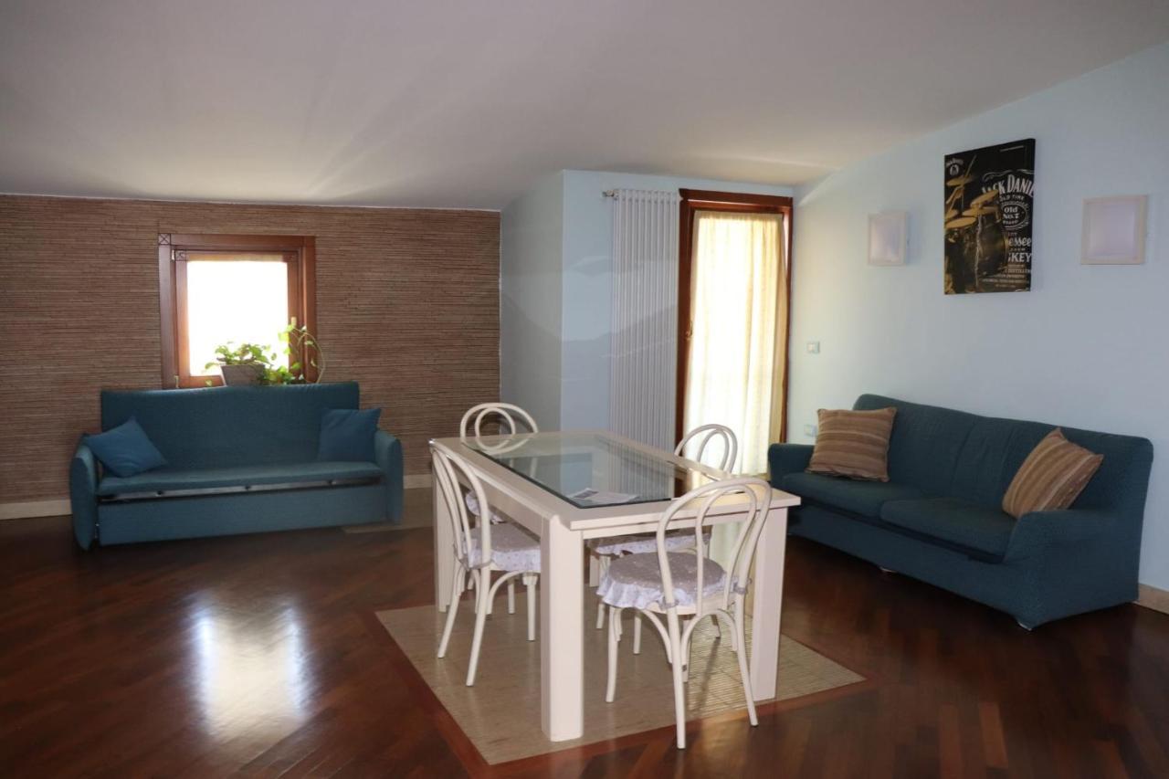 Mary Home 4 A Pochi Passi Dalla Reggia Di Казерта Экстерьер фото